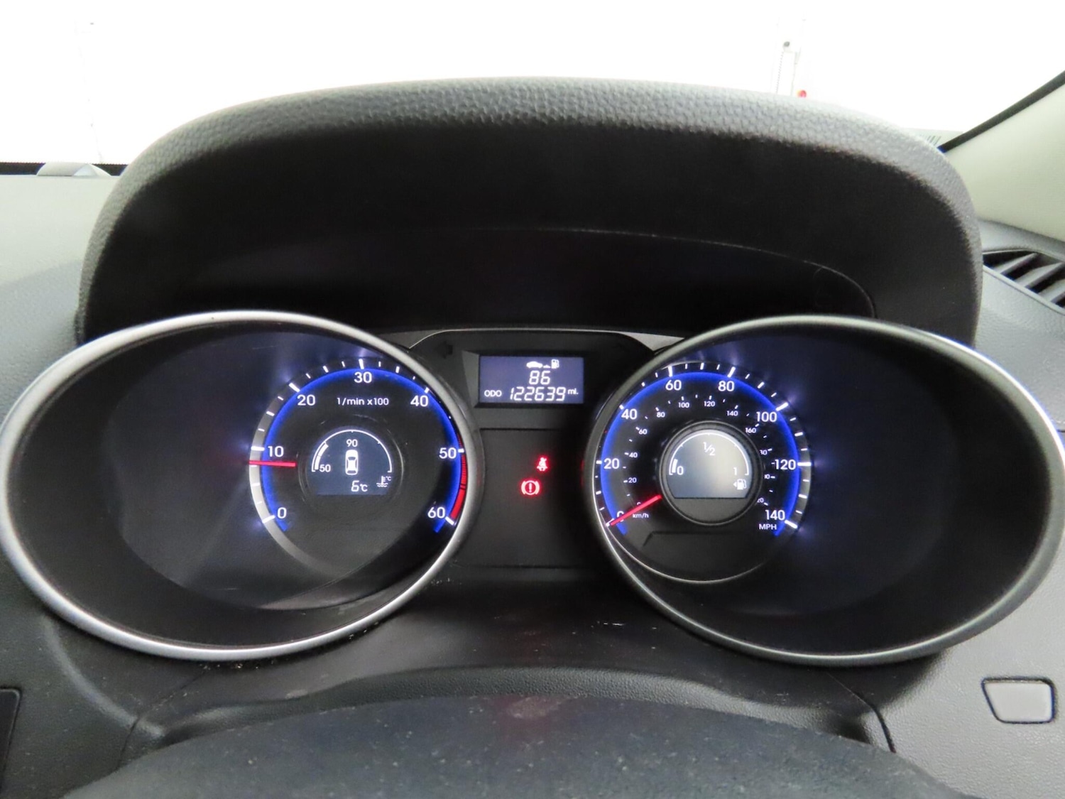 Used Hyundai Ix35 2014 for sale - 78100012: Photo 4