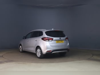 Used Kia Carens 2017 for sale - 79324451: Photo