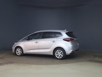 Used Kia Carens 2017 for sale - 79324451: Photo
