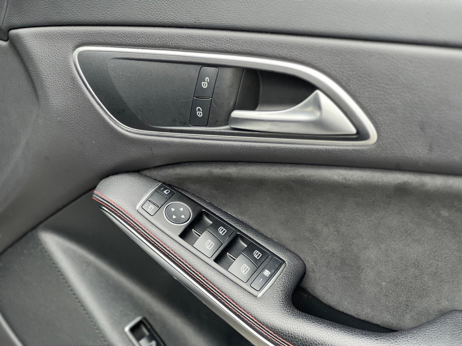 Used Mercedes-Benz CLA 2016 for sale - 76200250: Photo 43