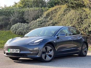 Used Tesla Model 3 2019 for sale - 78087101: Photo