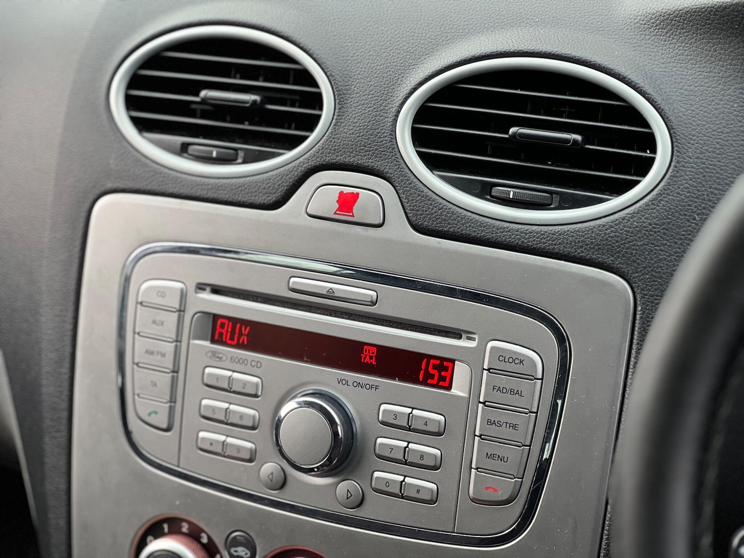 Used Ford Focus 2009 for sale - 77625224: Photo 24