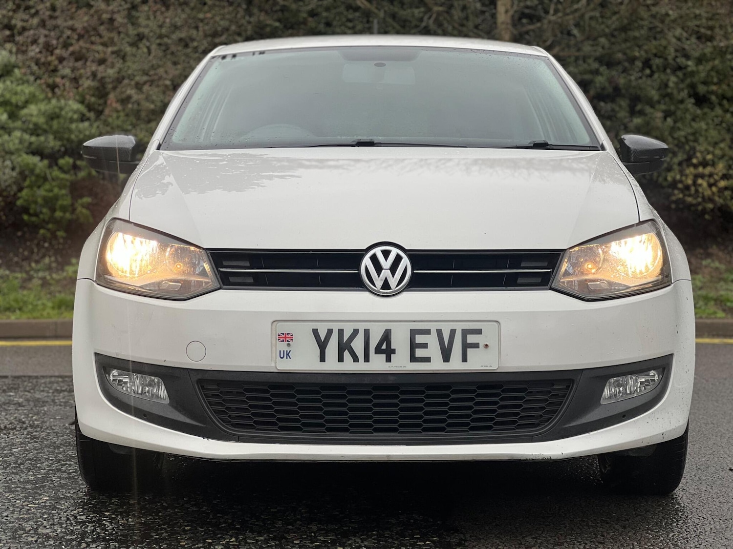 Used Volkswagen Polo 2014 for sale - 76765743: Photo 2