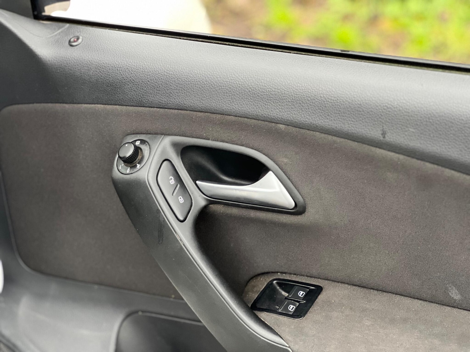 Used Volkswagen Polo 2014 for sale - 76765743: Photo 33