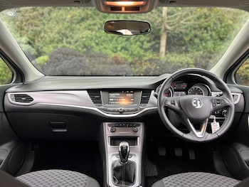 Used Vauxhall Astra 2019 for sale - 76561566: Photo