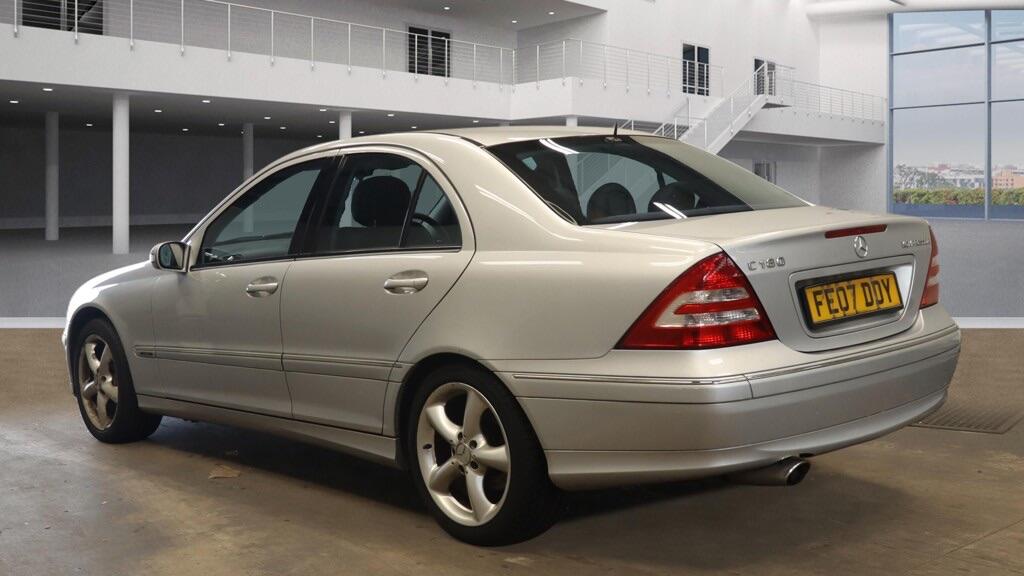 Used Mercedes-Benz C Class 2007 for sale - 77978481: Photo 5