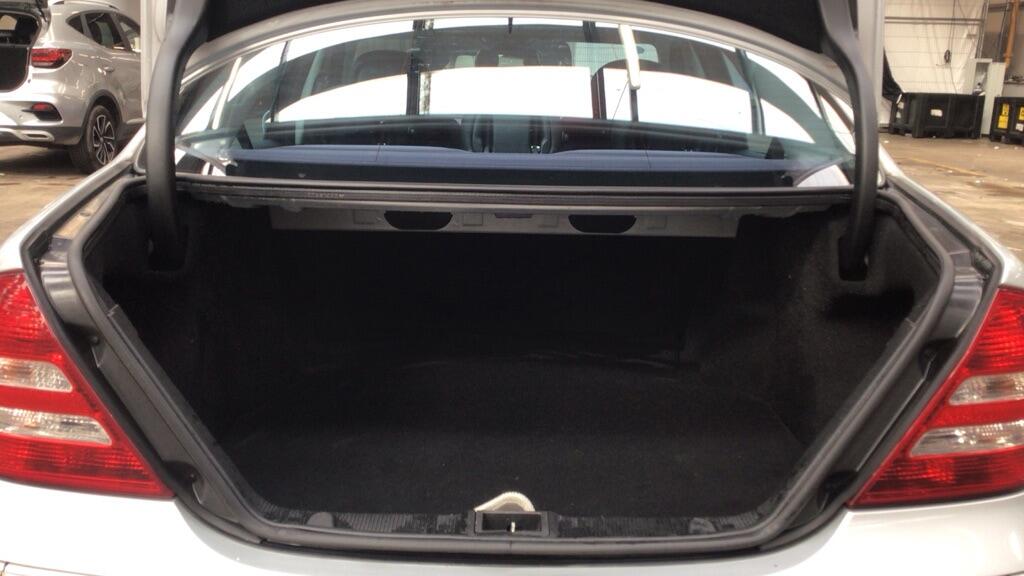 Used Mercedes-Benz C Class 2007 for sale - 77978481: Photo 9