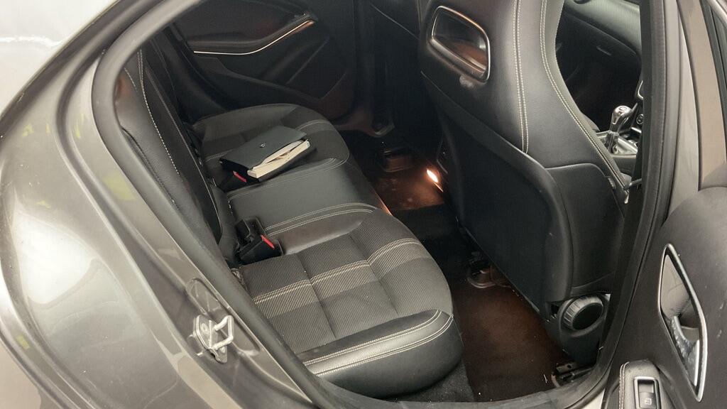 Used Mercedes-Benz A-Class 2018 for sale - 76633890: Photo 8