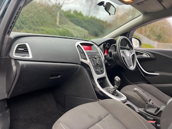 Used Vauxhall Astra 2014 for sale - 77737265: Photo