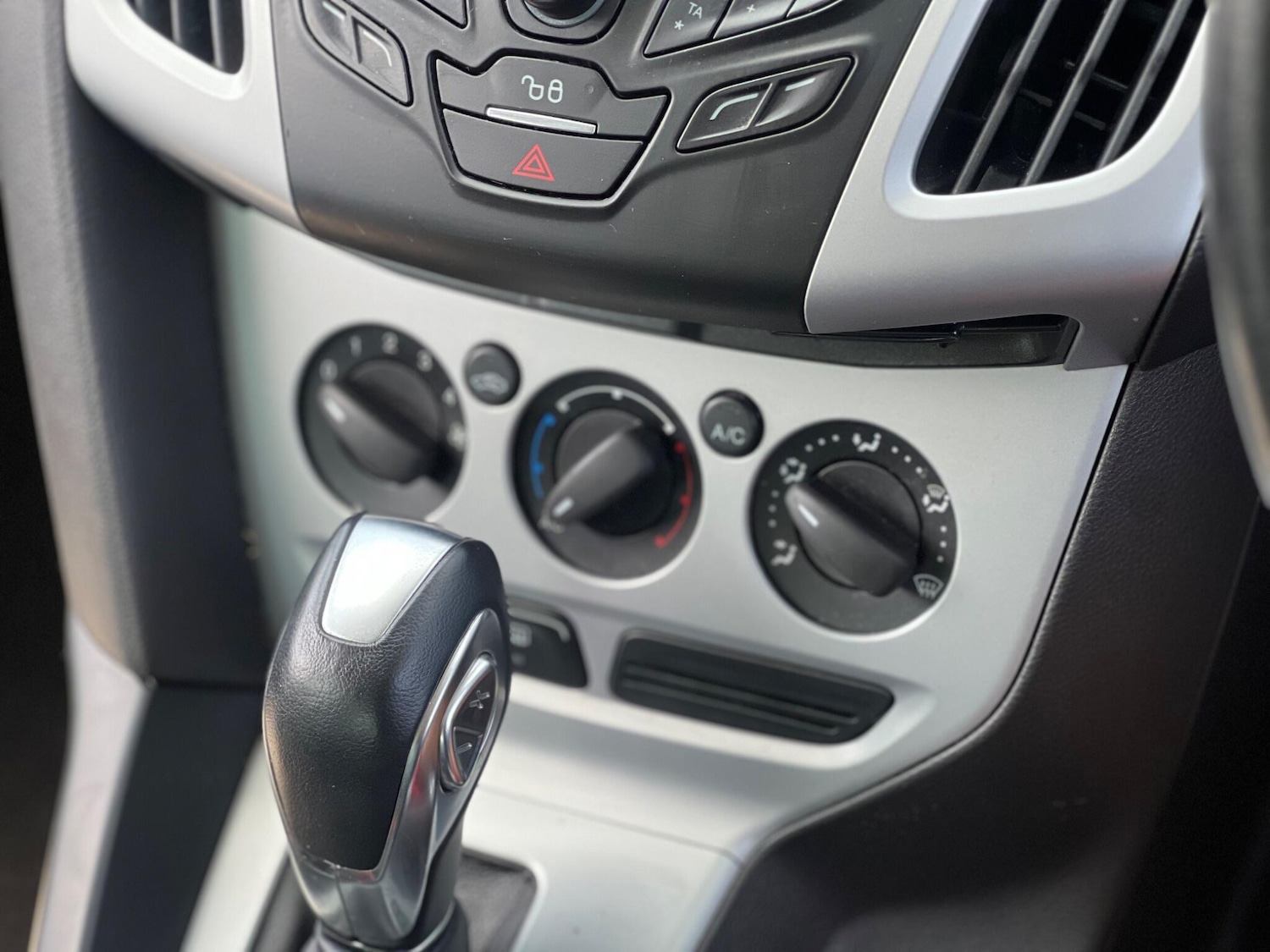 Used Ford Focus 2014 for sale - 76238896: Photo 31