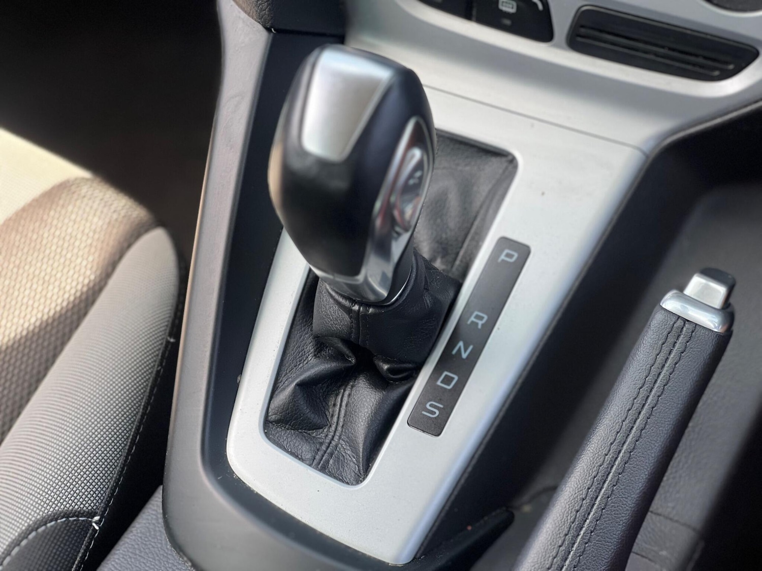 Used Ford Focus 2014 for sale - 76238896: Photo 32