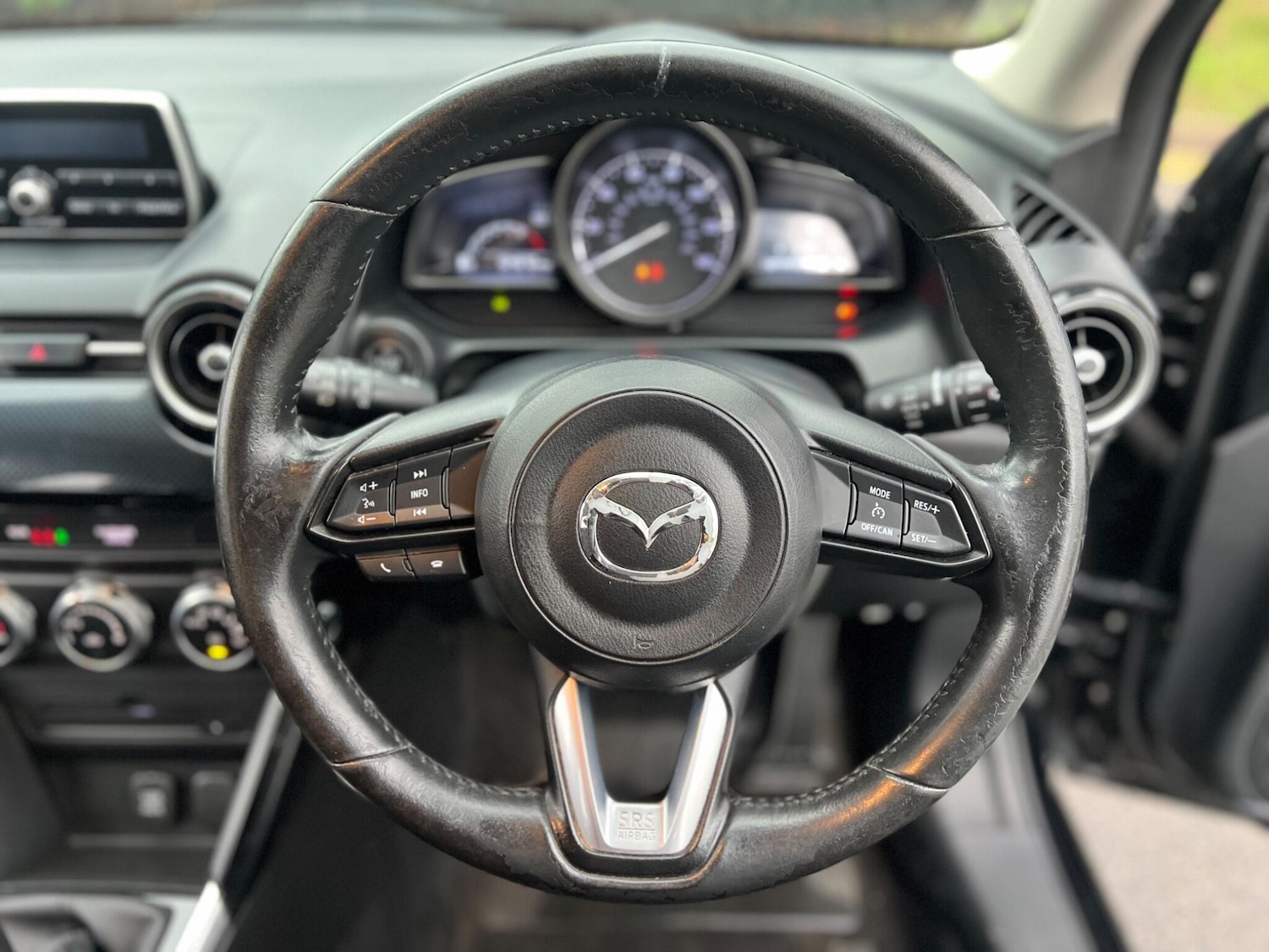 Used Mazda Mazda2 2018 for sale - 77255280: Photo 5