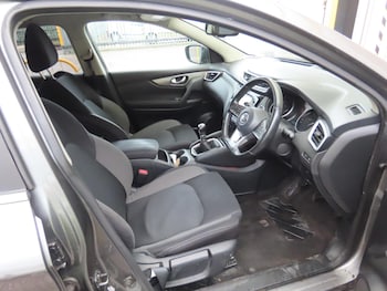 Used Nissan Qashqai 2018 for sale - 77029997: Photo