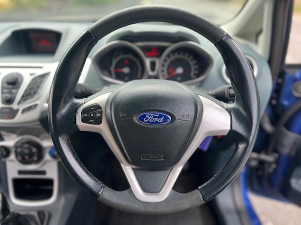 Used Ford Fiesta 2009 for sale - 75448868: Photo 5