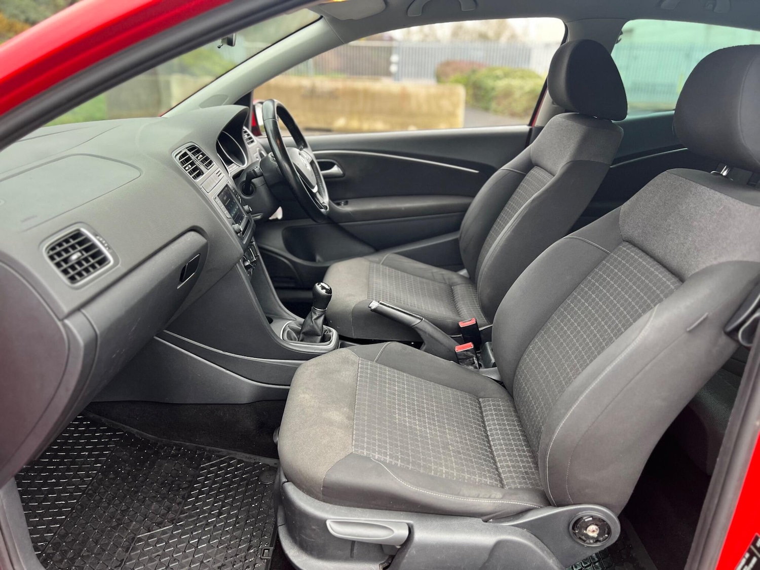 Used Volkswagen Polo 2014 for sale - 77586910: Photo 18