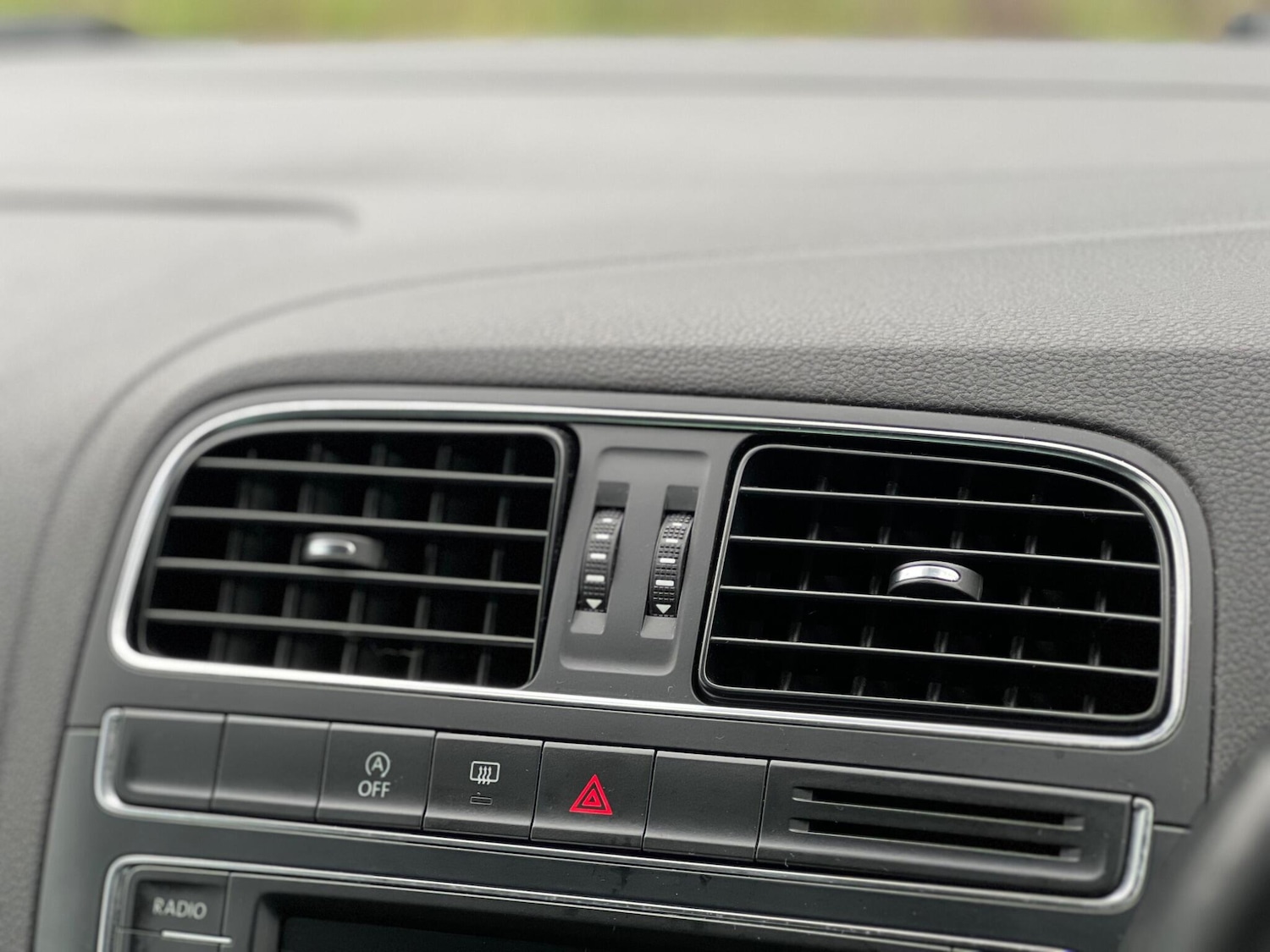 Used Volkswagen Polo 2014 for sale - 77586910: Photo 23