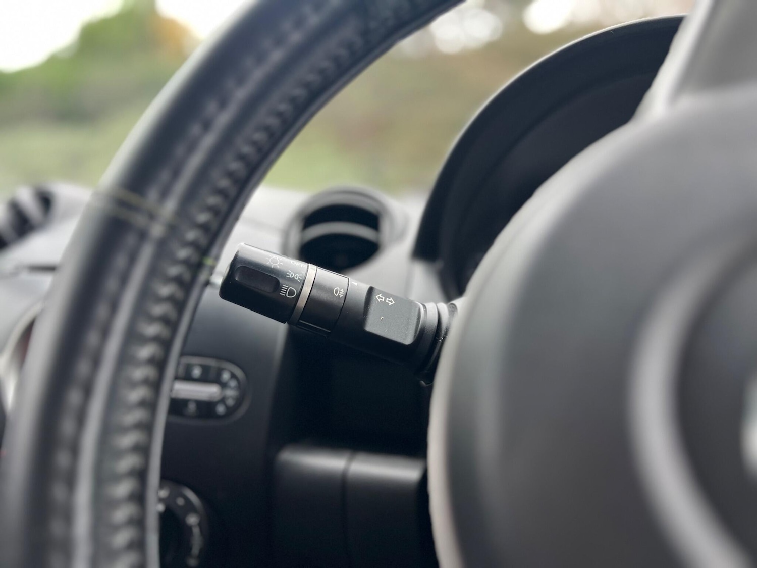 Used Mazda Mazda2 2009 for sale - 76771685: Photo 25