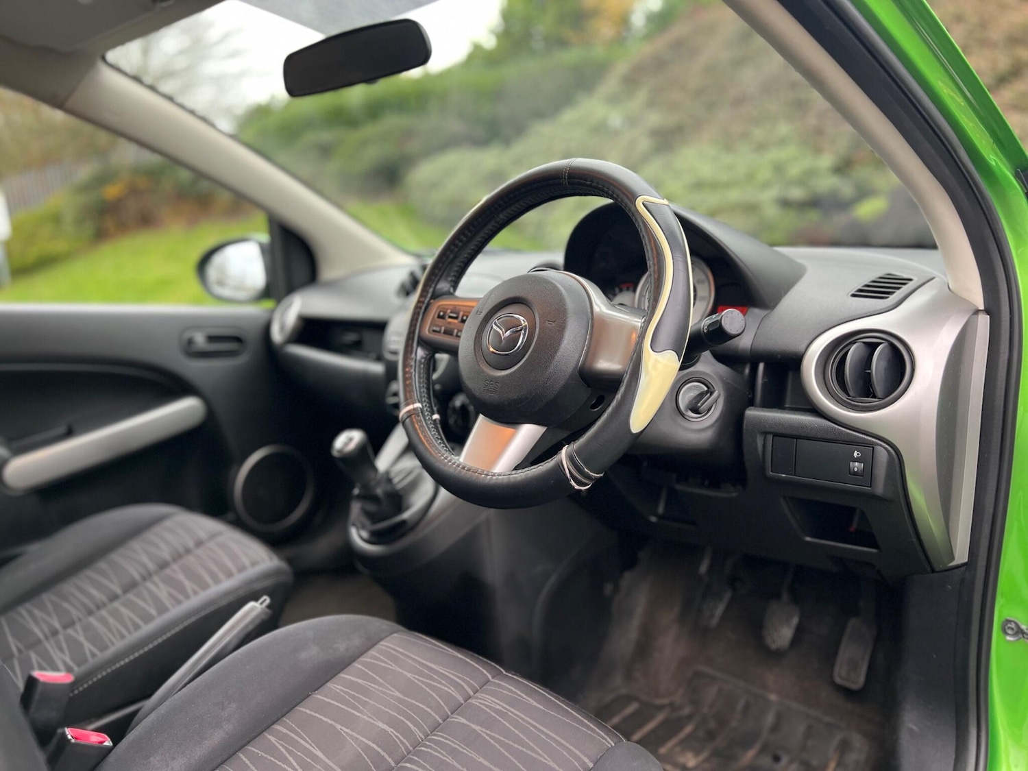 Used Mazda Mazda2 2009 for sale - 76771685: Photo 6