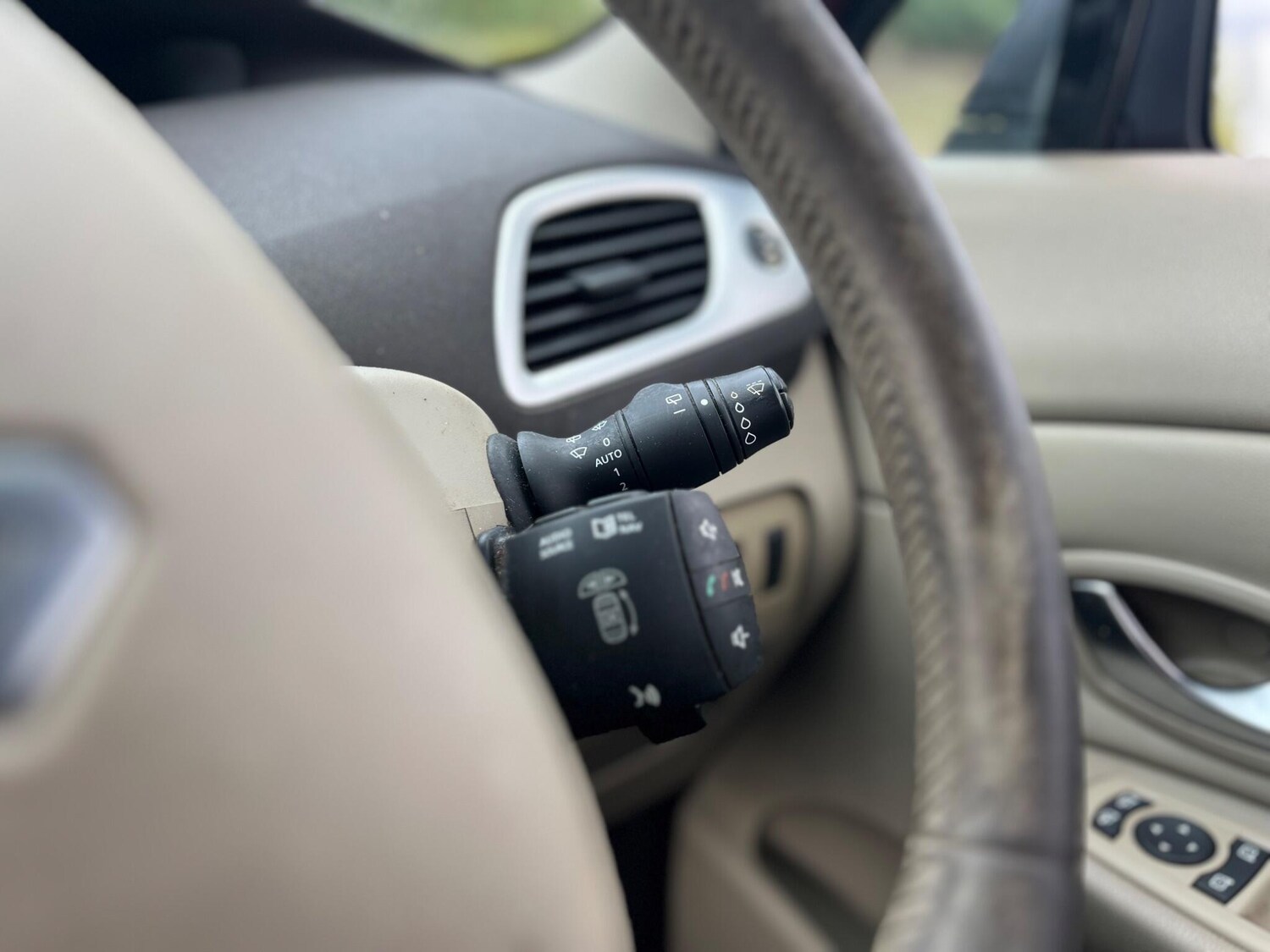 Used Renault Scenic 2010 for sale - 75769676: Photo 26