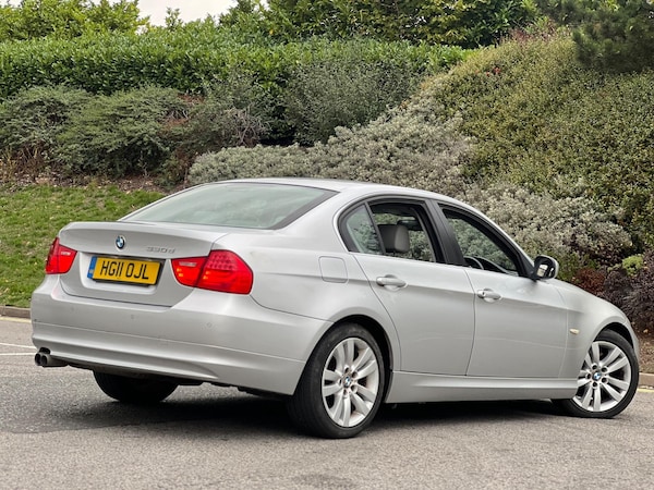 Used BMW 3 Series 2011 for sale - 76167013: Photo 10