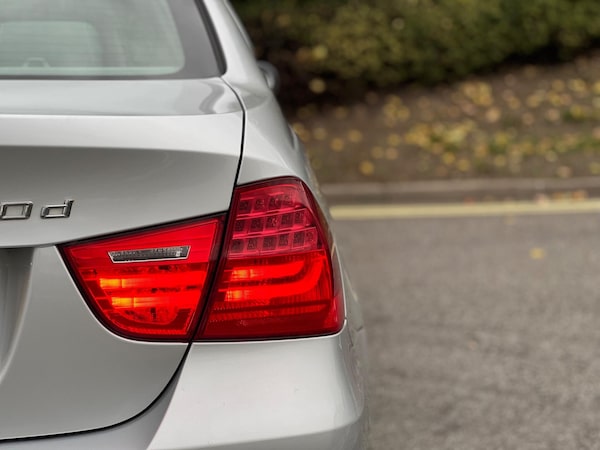 Used BMW 3 Series 2011 for sale - 76167013: Photo 11