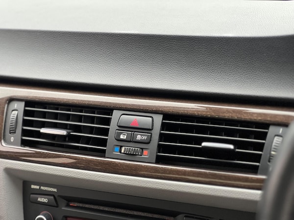 Used BMW 3 Series 2011 for sale - 76167013: Photo 29