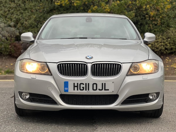 Used BMW 3 Series 2011 for sale - 76167013: Photo 2