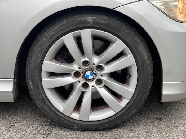 Used BMW 3 Series 2011 for sale - 76167013: Photo 36