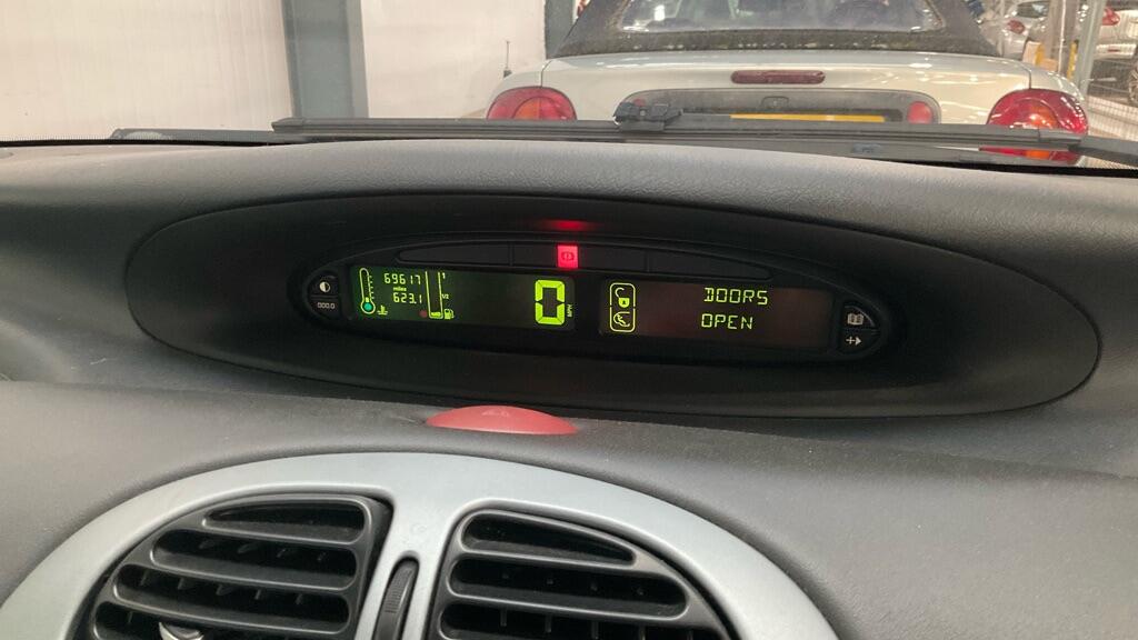 Used Citroen Xsara Picasso 2008 for sale - 76484692: Photo 10