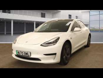 2020 (70) - Standard Plus 4dr Auto