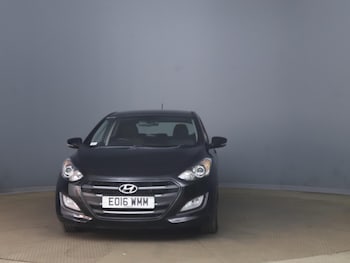 Used Hyundai i30 2016 for sale - 79464137: Photo