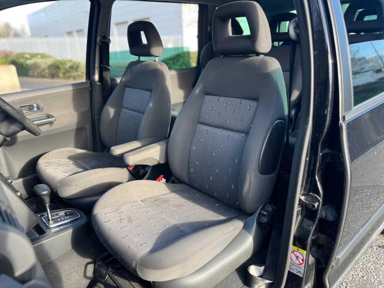 Used Volkswagen Sharan 2009 for sale - 77738730: Photo 19