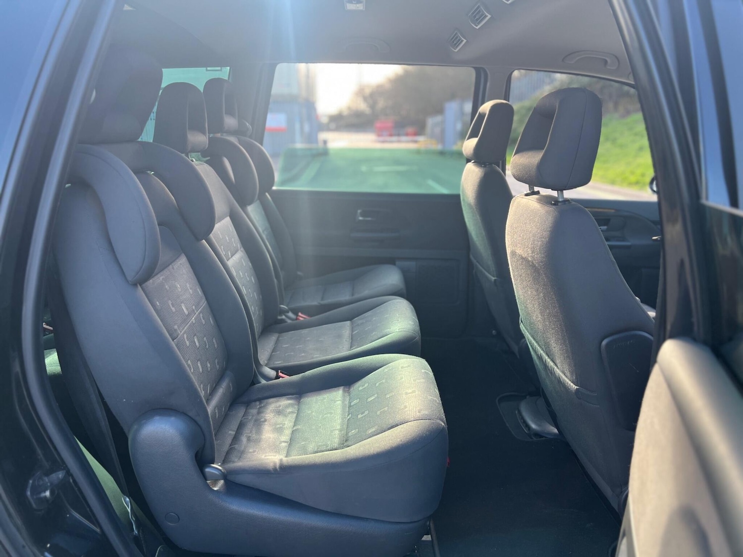 Used Volkswagen Sharan 2009 for sale - 77738730: Photo 24