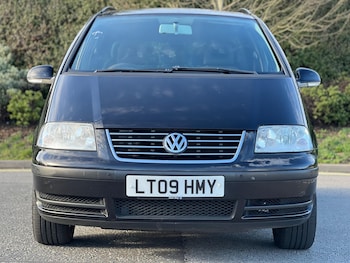 Used Volkswagen Sharan 2009 for sale - 77738730: Photo