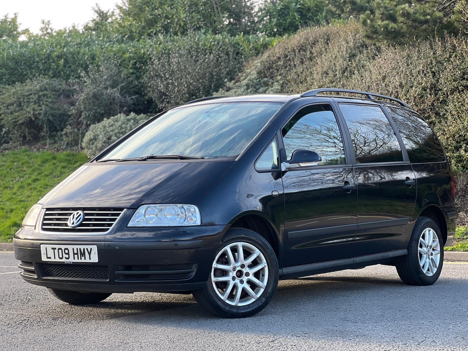 Used Volkswagen Sharan 2009 for sale - 77738730: Photo 3