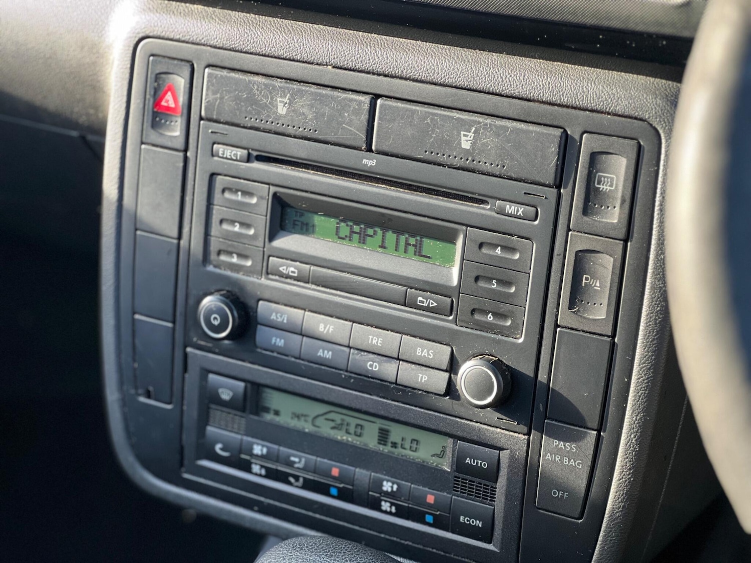 Used Volkswagen Sharan 2009 for sale - 77738730: Photo 31