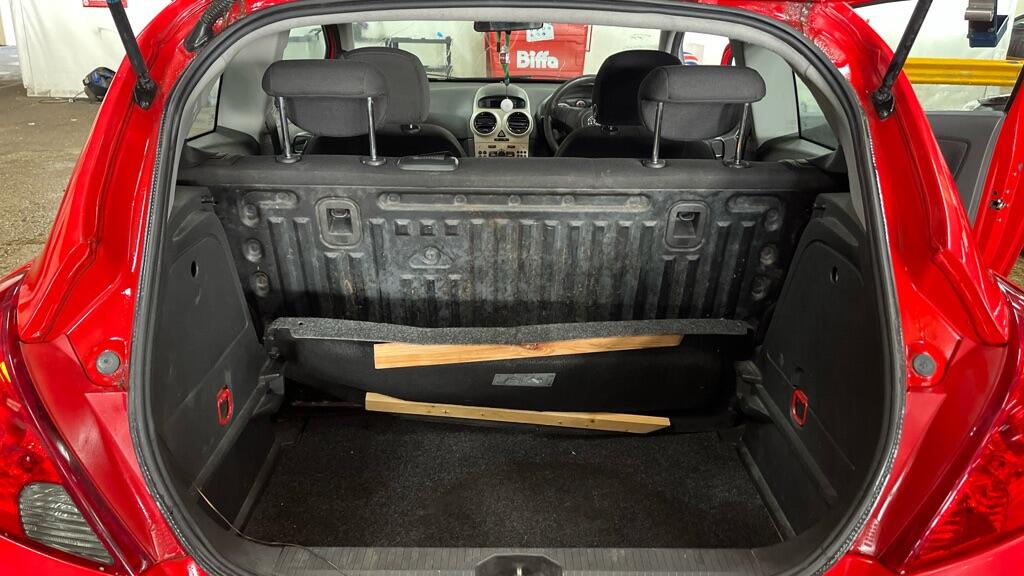 Used Vauxhall Corsa 2009 for sale - 77883053: Photo 7