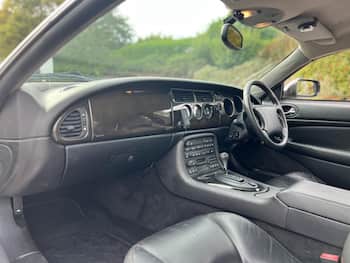 Used Jaguar XK8 1999 for sale - 79698642: Photo