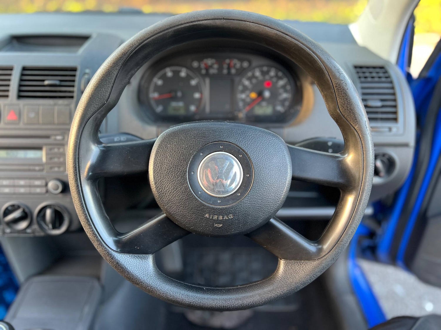 Used Volkswagen Polo 2005 for sale - 76620015: Photo 6