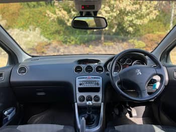 Used Peugeot 308 2011 for sale - 79609057: Photo