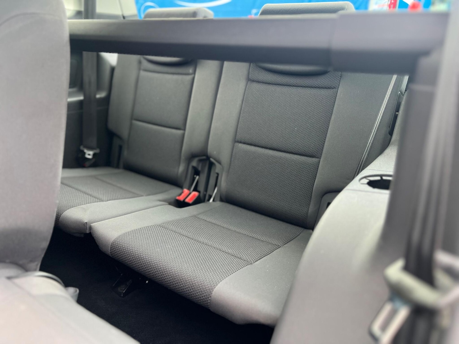 Used Volkswagen Touran 2013 for sale - 77229211: Photo 27