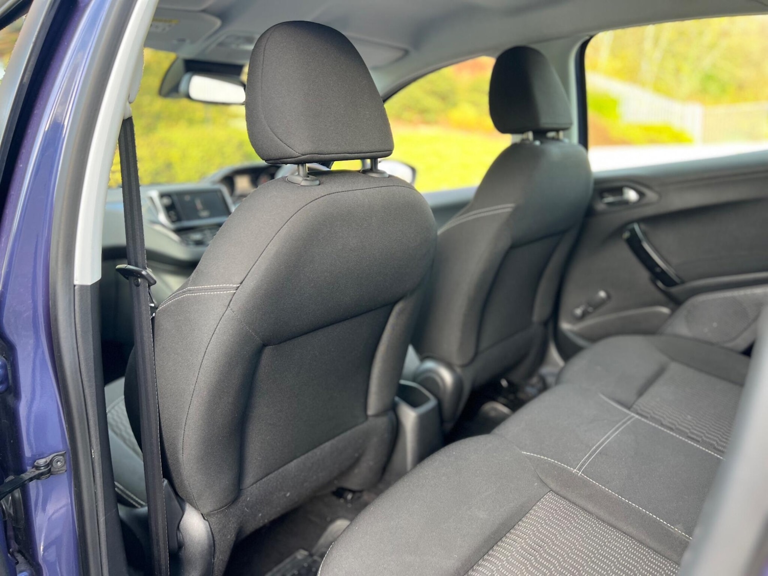 Used Peugeot 208 2015 for sale - 76549063: Photo 22