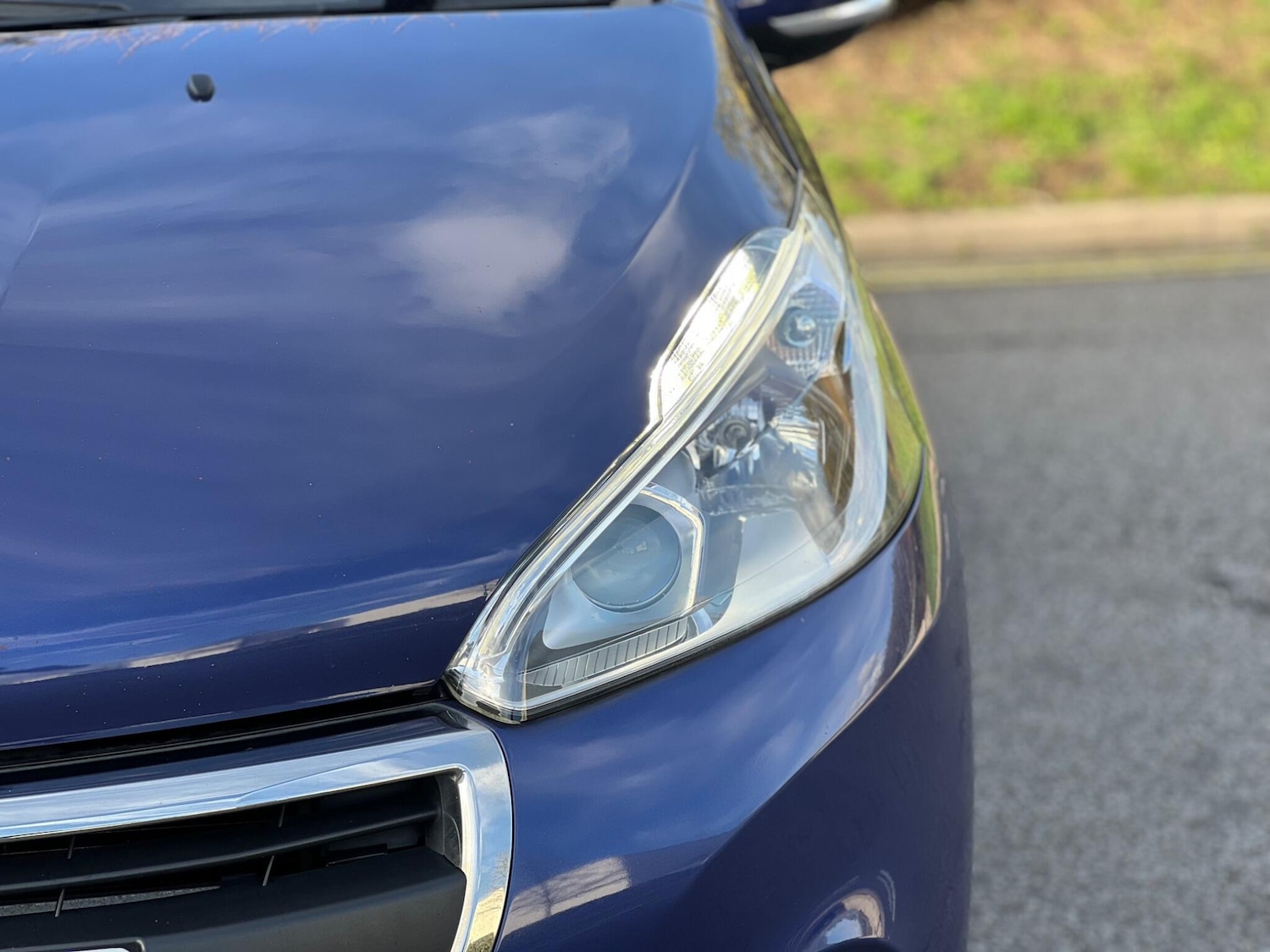 Used Peugeot 208 2015 for sale - 76549063: Photo 33