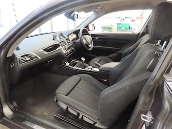 Used BMW 2 Series 2019 for sale - 79092943: Photo