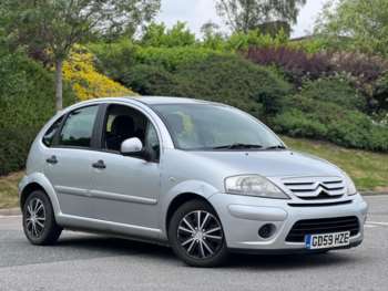 2010 (59) - 1.1i 5dr