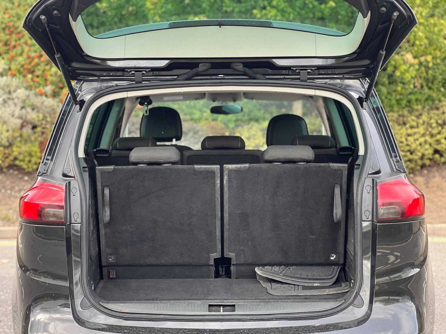 Used Vauxhall Zafira Tourer for sale - 77683179: Photo 15