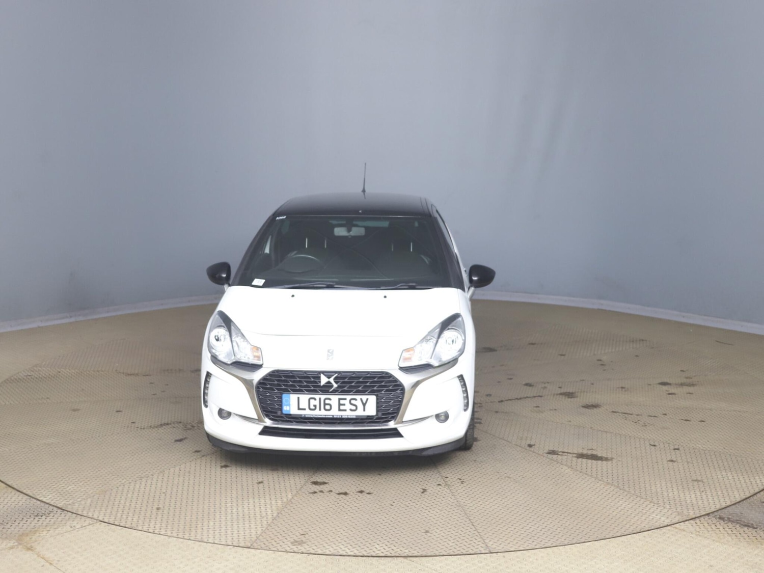 Used DS Automobiles DS 3 2016 for sale - 77993055: Photo 2