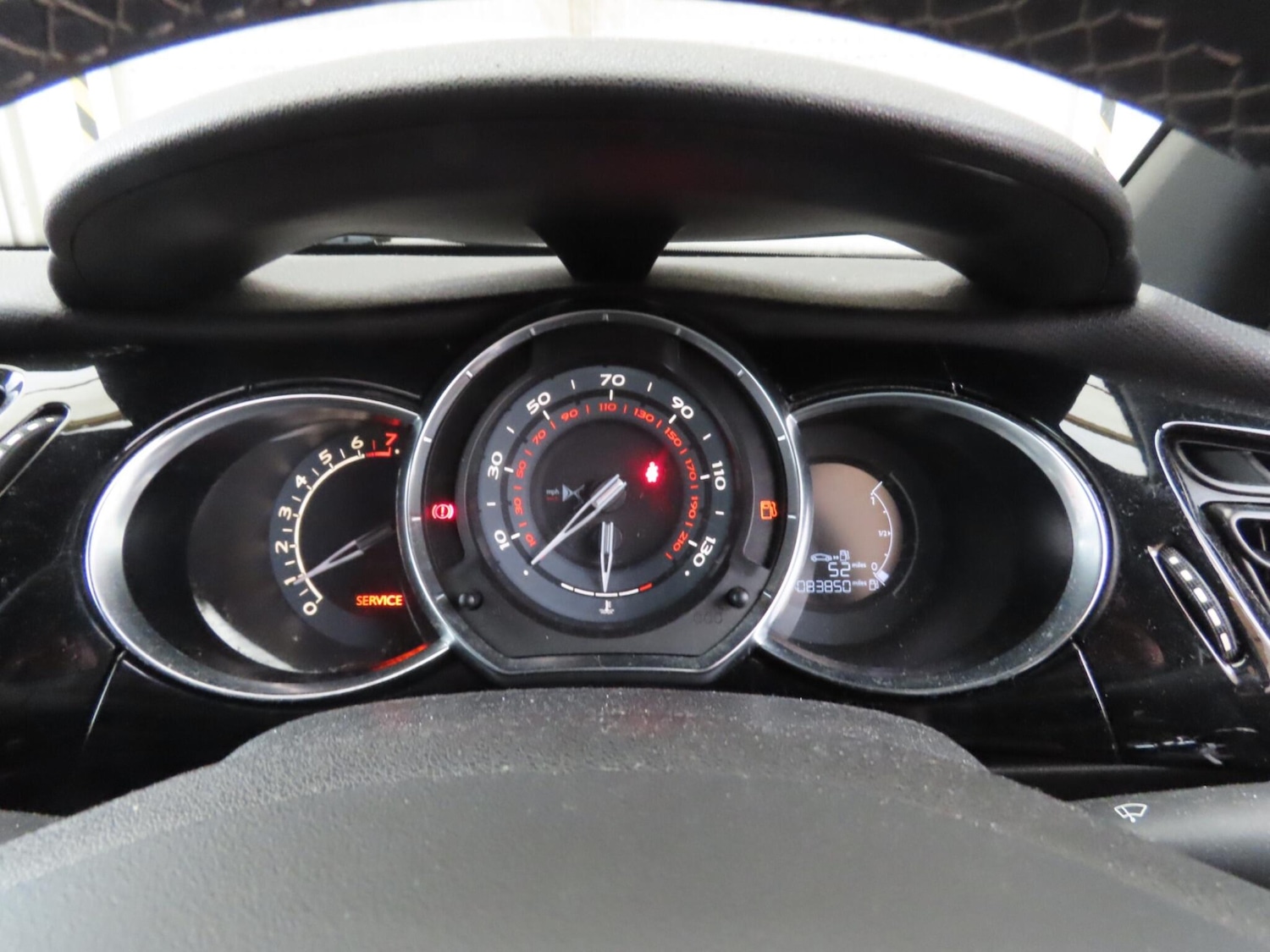 Used DS Automobiles DS 3 2016 for sale - 77993055: Photo 4