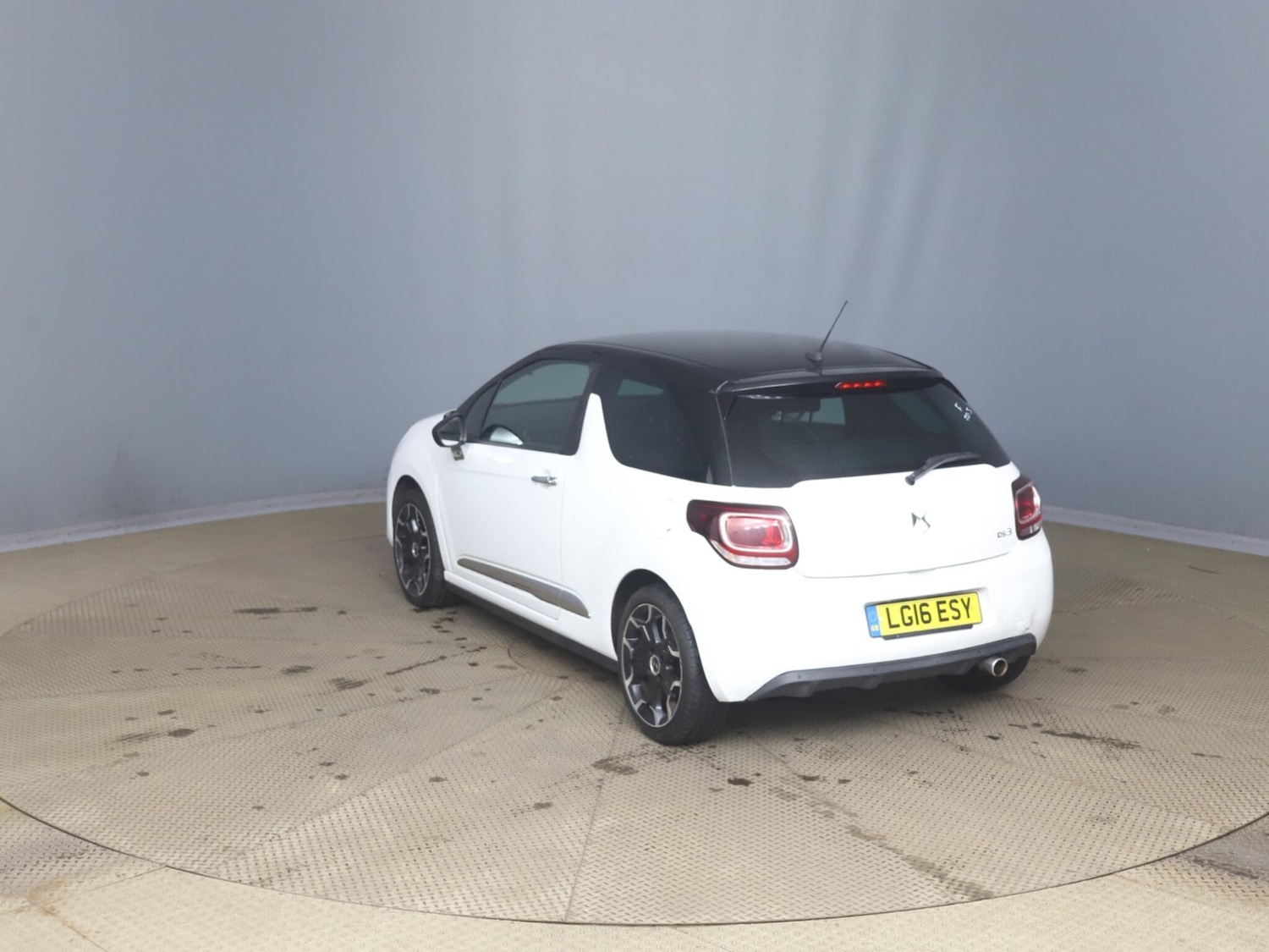 Used DS Automobiles DS 3 2016 for sale - 77993055: Photo 5