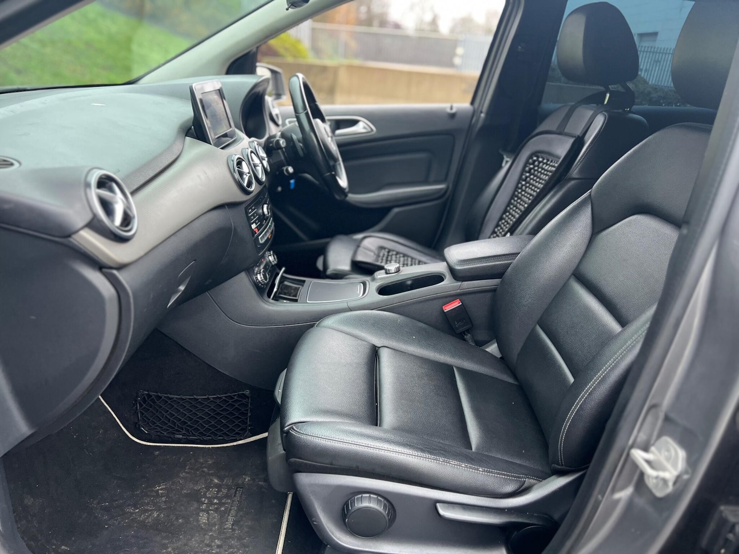 Used Mercedes-Benz B Class for sale - 77267585: Photo 15